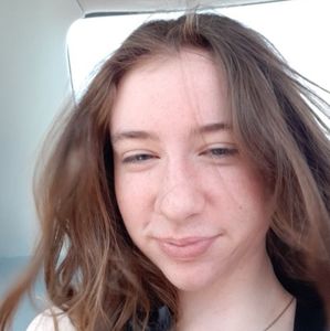 Meet your Posher, Jyllian